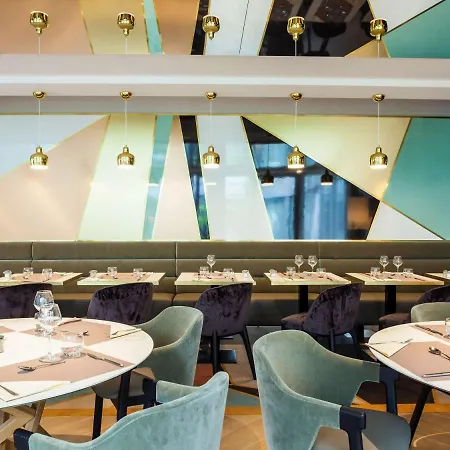 Mercure Paris La Defense Grande Arche Nanterre