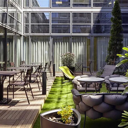 Mercure Paris La Defense Grande Arche 3* Nanterre