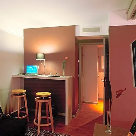 Mercure Paris La Defense Grande Arche Lejlighedshotel 3*