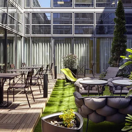 Mercure Paris La Defense Grande Arche Appart hôtel 3*
