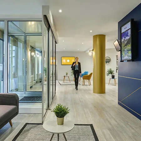 Lejlighedshotel Mercure Paris La Defense Grande Arche 3*